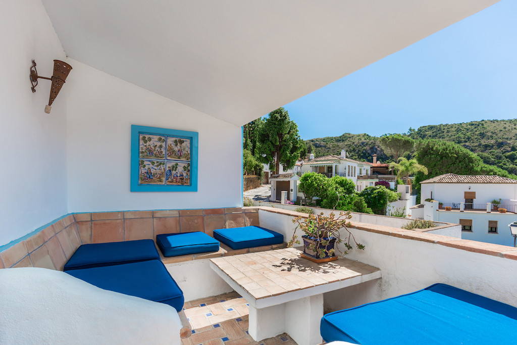 3 Bedroom Detached Villa For Sale Benahavís, Costa del Sol - HP2633423