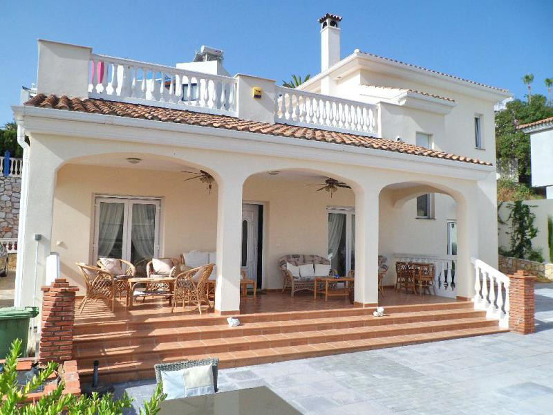 4 Bedroom Detached Villa For Sale Cerros del Aguila, Costa del Sol - HP2861093