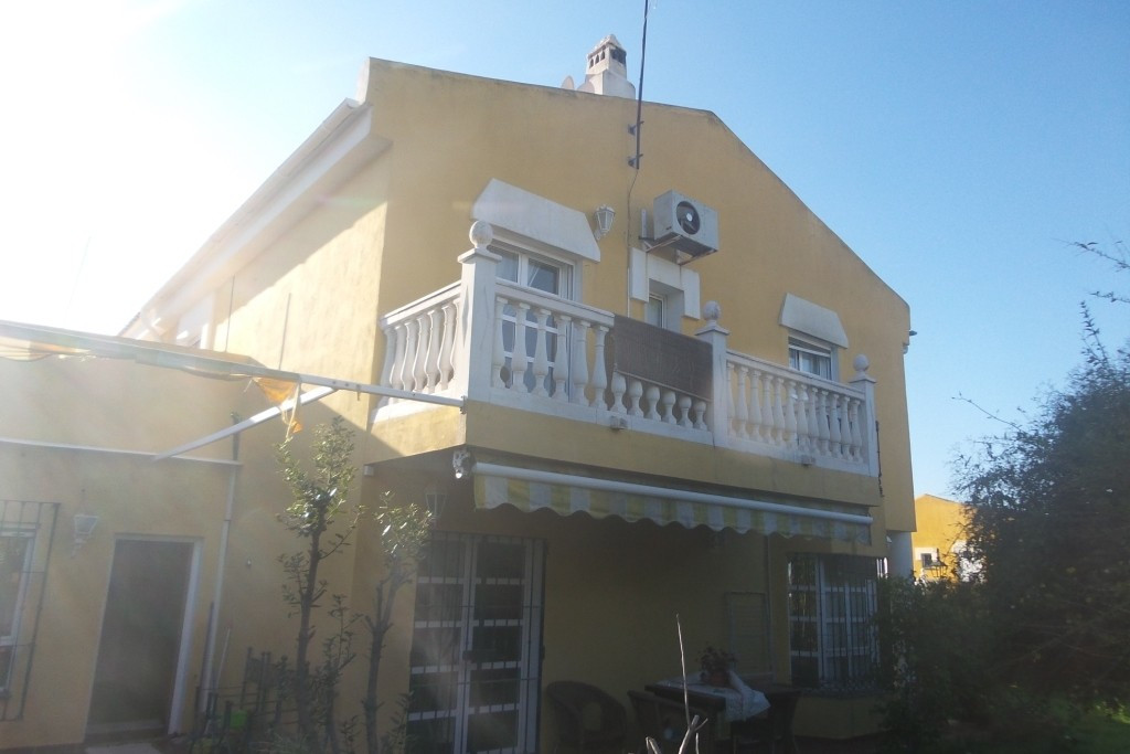 4 Dormitorios Casa Adosado  En Venta Alhaurín de la Torre, Costa del Sol - HP2897855