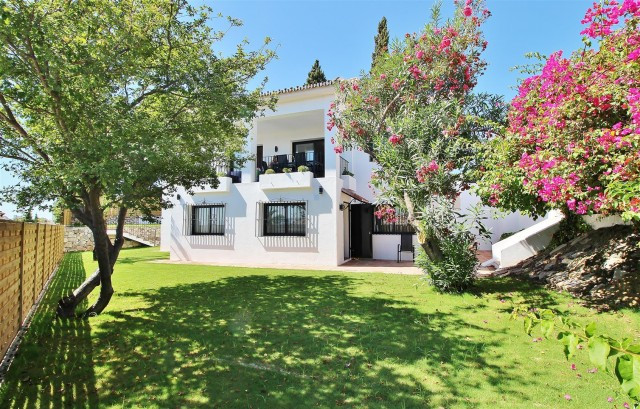 Villa - Nueva Andalucía